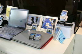 2005中國(guó)國(guó)際通信設(shè)備技術(shù)展 1號(hào)館微軟展臺(tái)的通訊設(shè)備掠影